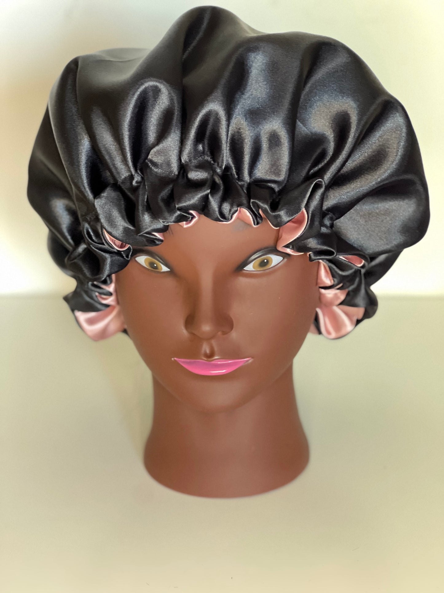 Black and pink stain bonnet