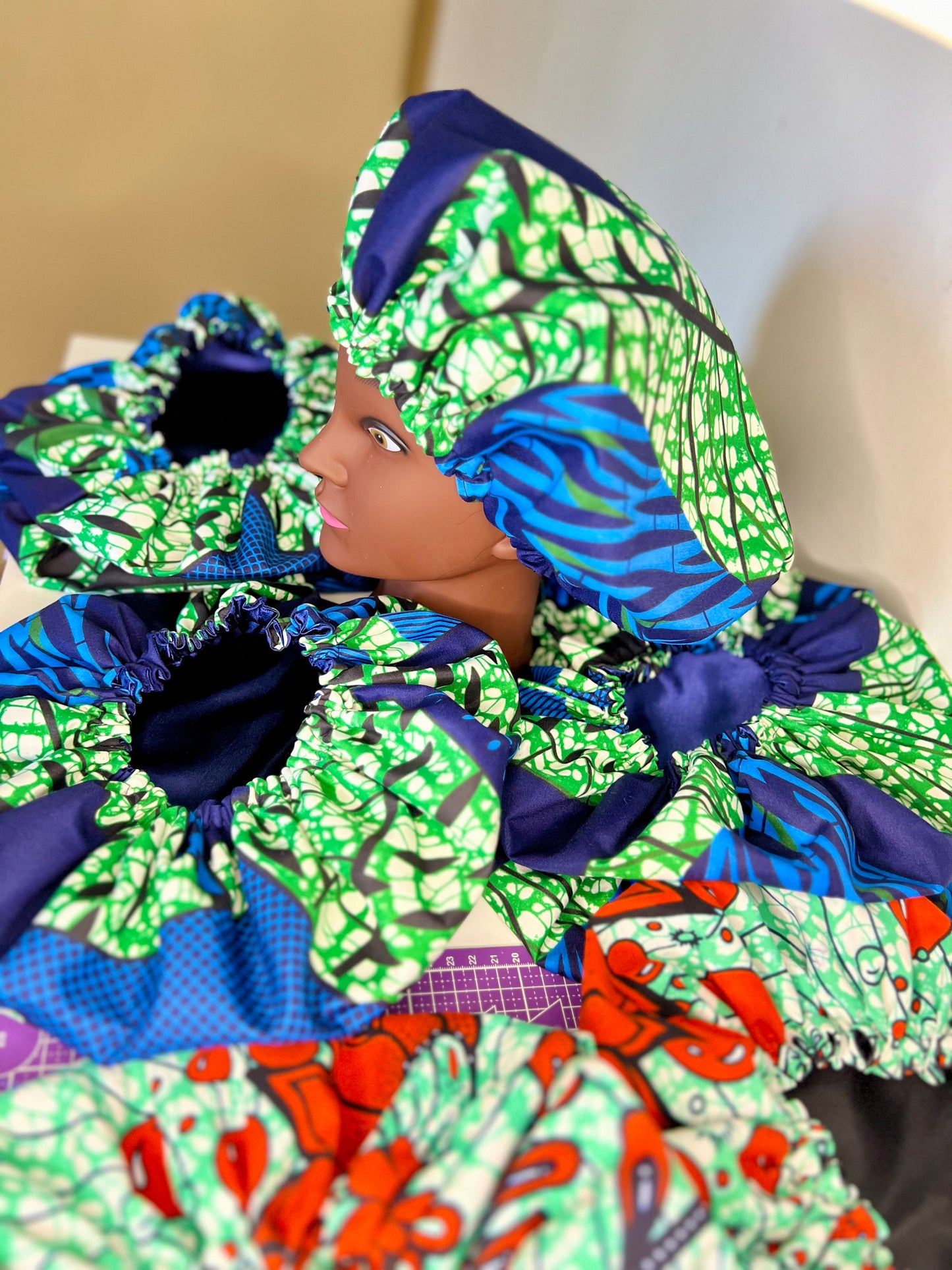 Royal Emerald Satin Bonnet – Handmade African Print Sleep Cap