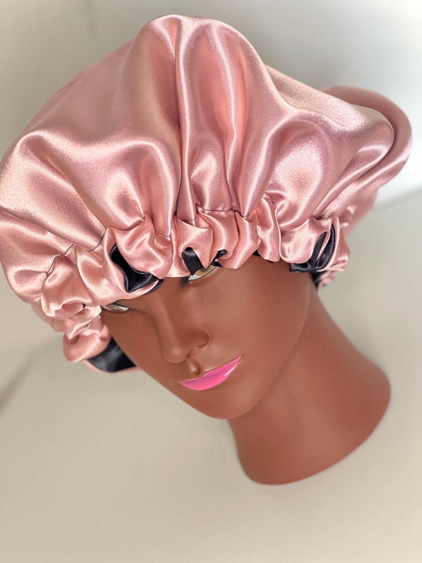 Black and pink stain bonnet